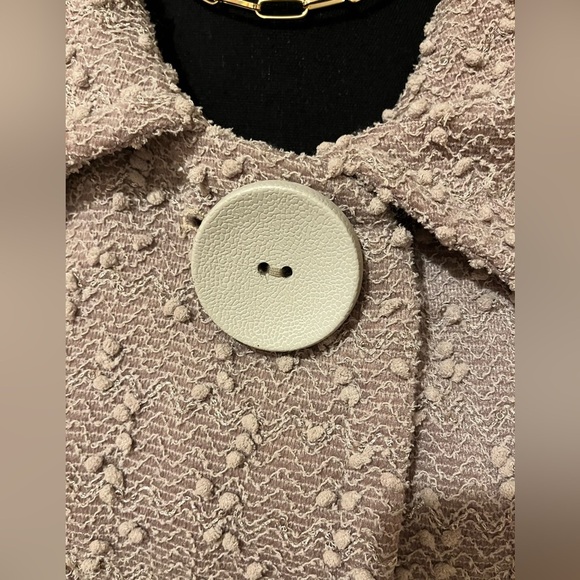 Elegant Song & Sung Stretch Tweed Coat in Taupe, size Small - Picture 6 of 9